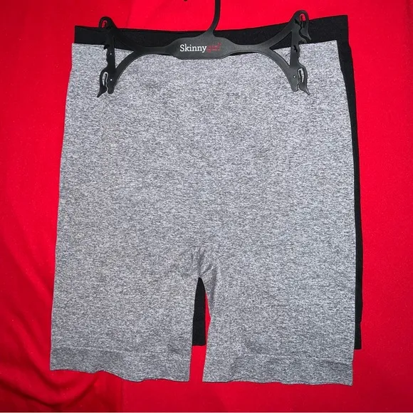 Skinny girl - 2 Piece Set of Shaping Seamless Shorts (NEW | Size: 1X