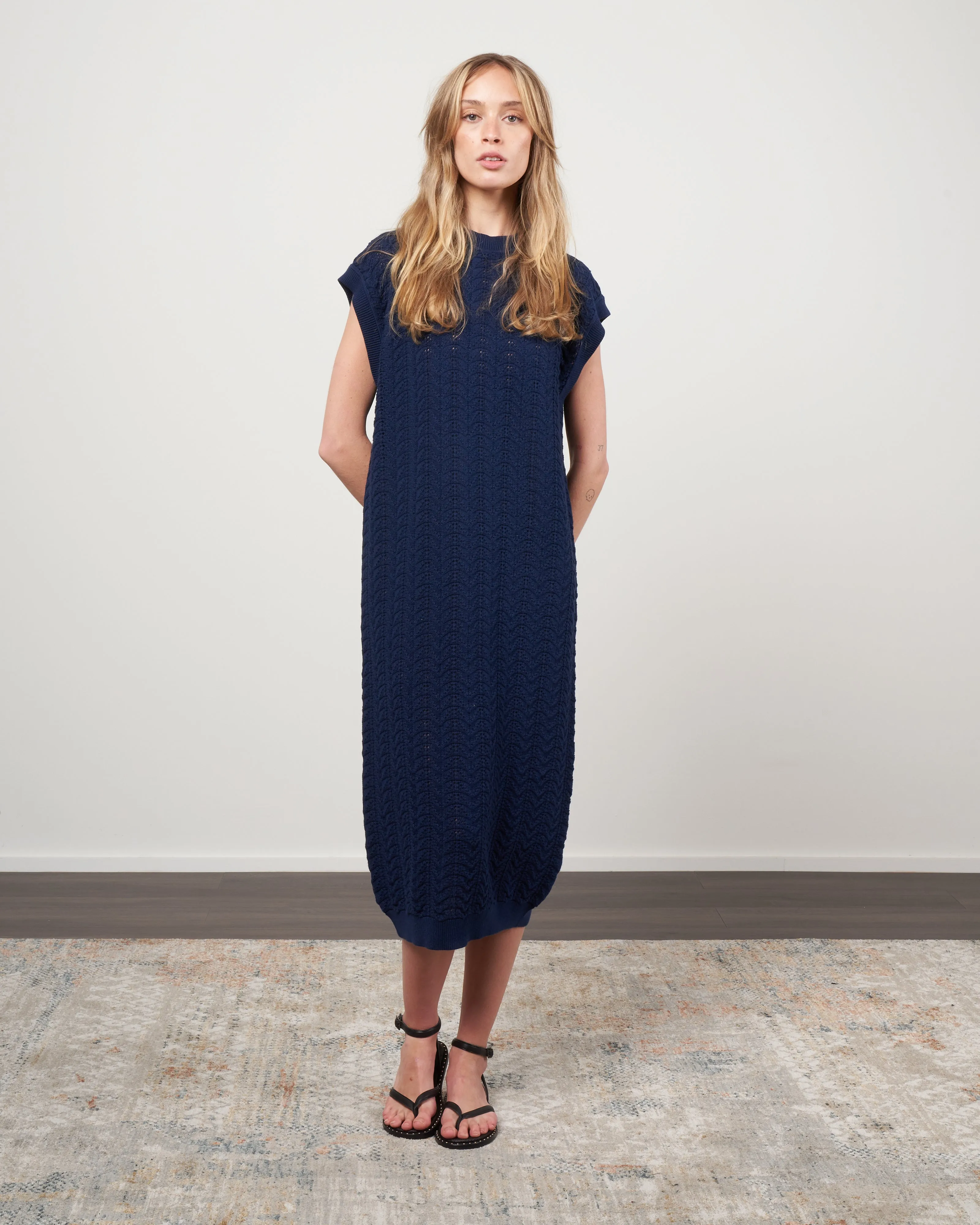 sleeveless dress - navy