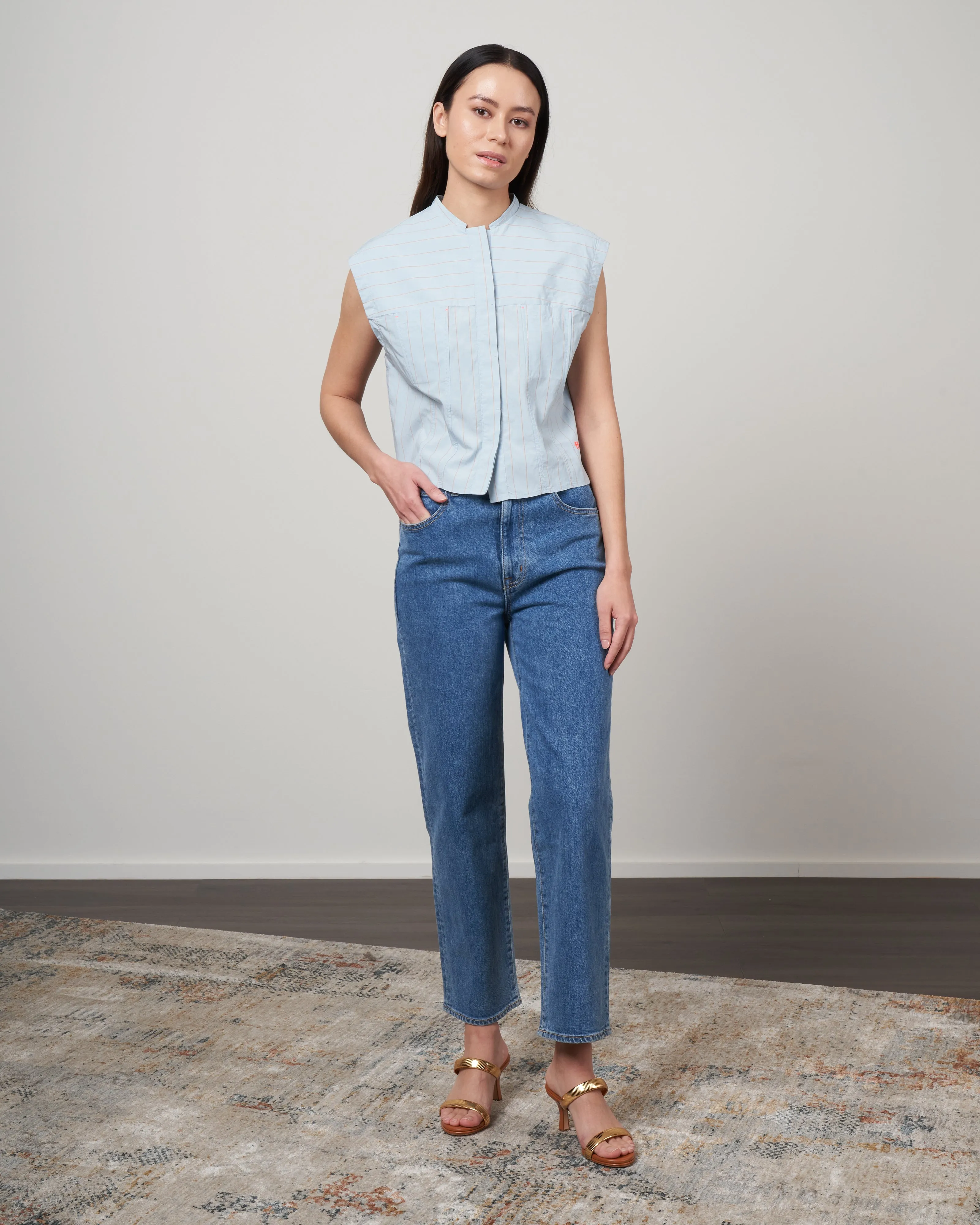 sleeveless top - bleach