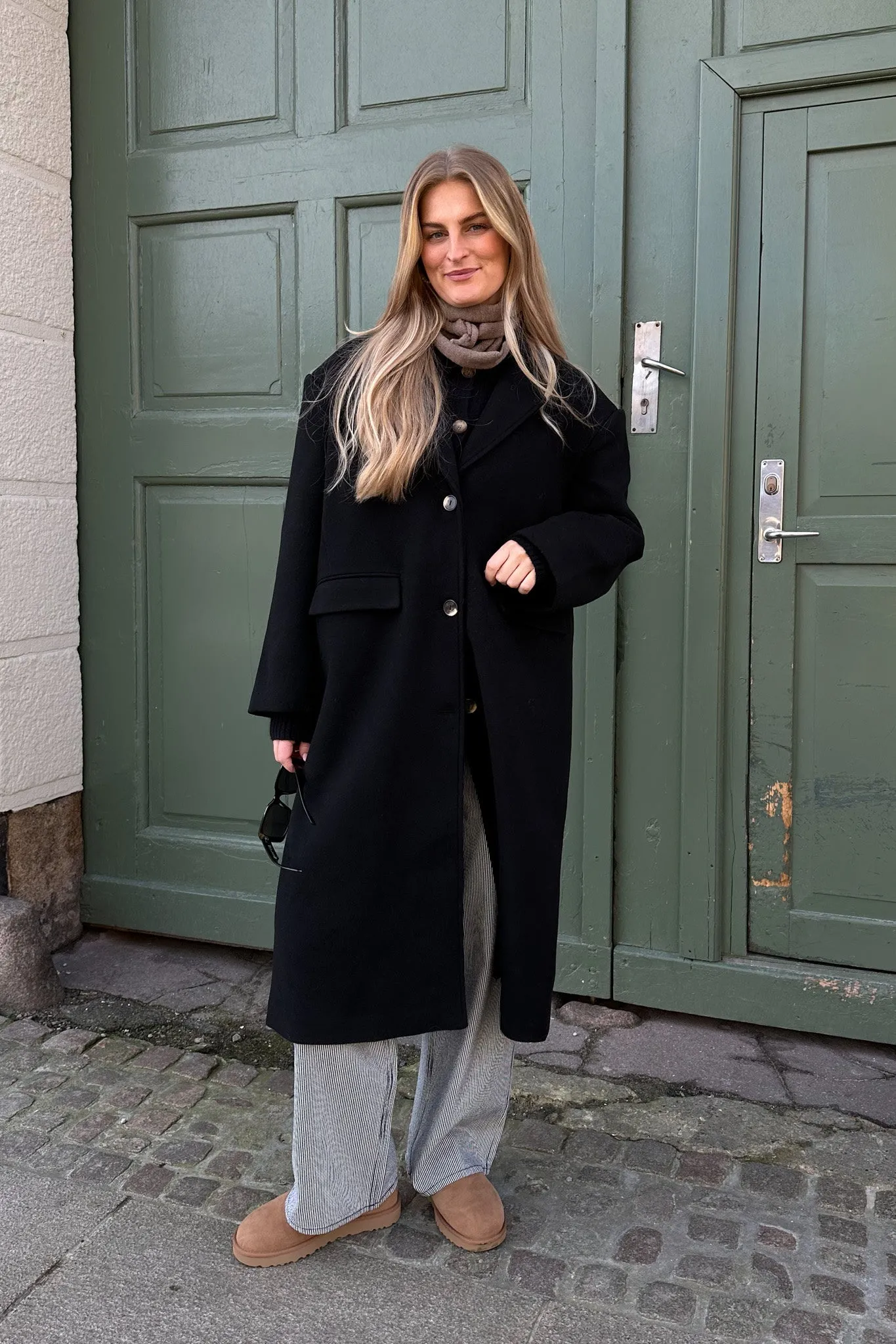 SNNaomi Uldfrakke - Sort