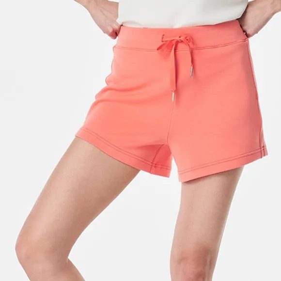 Spanx Air Essentials Short Size M