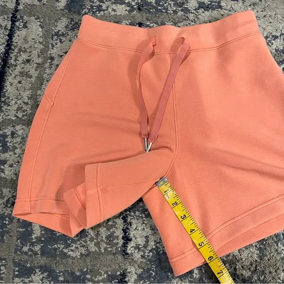 Spanx Air Essentials Short Size M