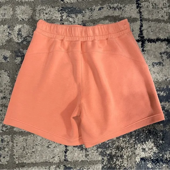 Spanx Air Essentials Short Size M