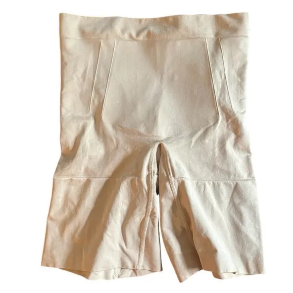 Spanx OnCore Mid-Thigh Shaping Shorts, Sculpting Support, Size S, NWOT