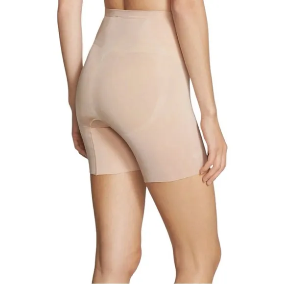 Spanx OnCore Mid-Thigh Shaping Shorts, Sculpting Support, Size S, NWOT