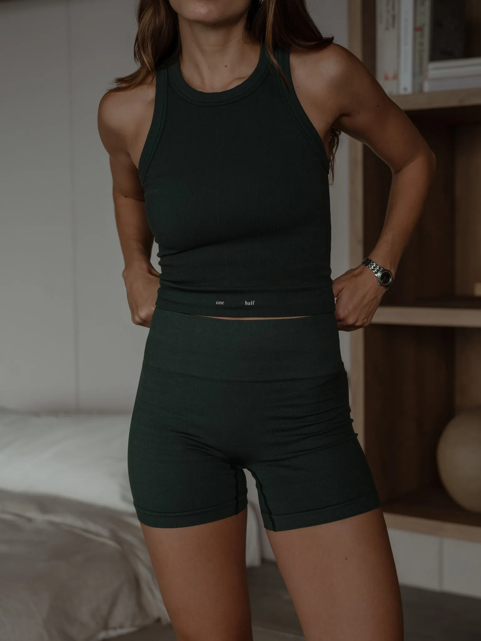 STRIPE SEAMLESS MINI SHORT   - MYSTIC GREEN