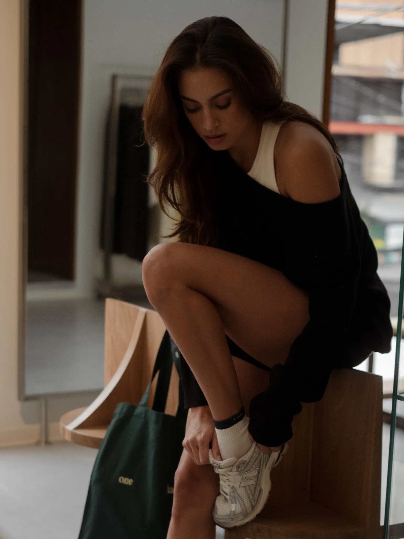STRIPE SEAMLESS MINI SHORT   - SHADOW