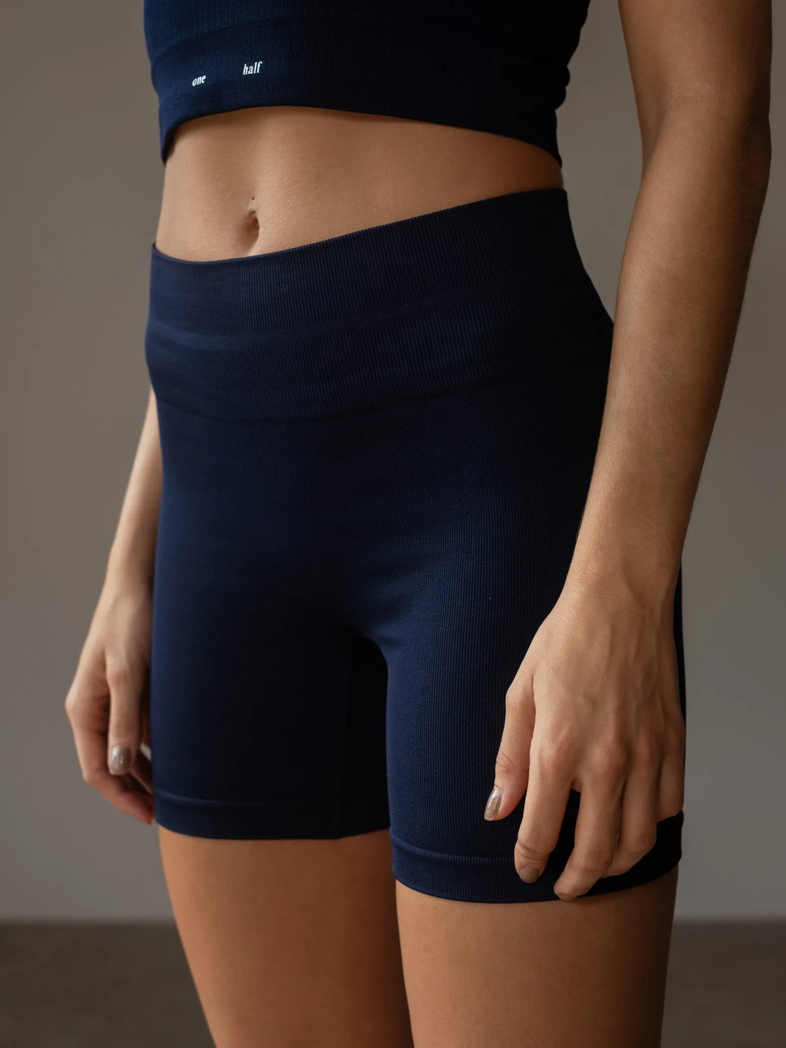 STRIPE SEAMLESS SHORT  - CORE BLUE