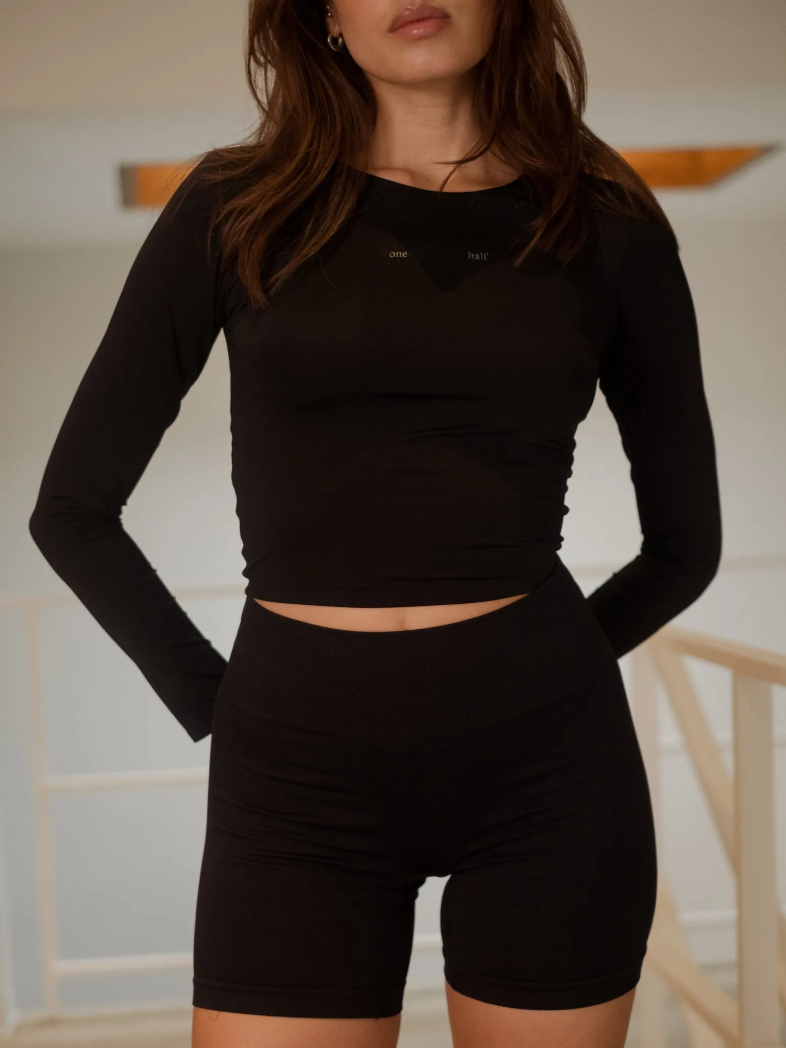 STRIPE SEAMLESS SHORT  - SHADOW