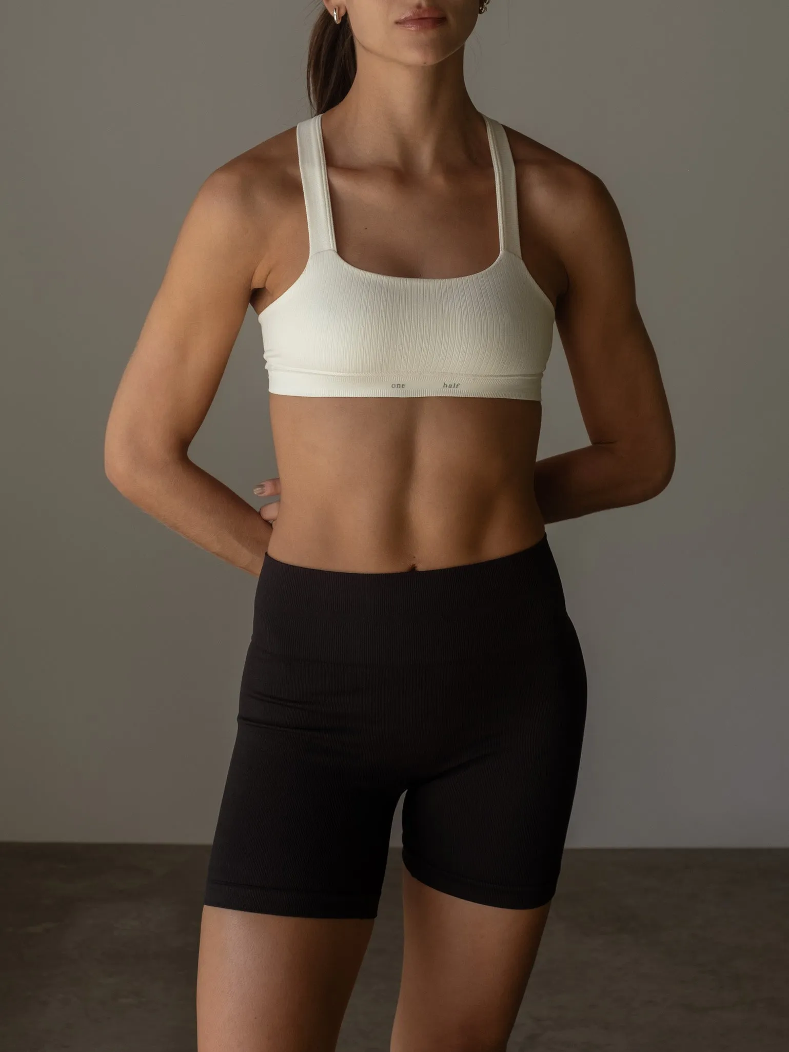 STRIPE SEAMLESS SHORT  - SHADOW
