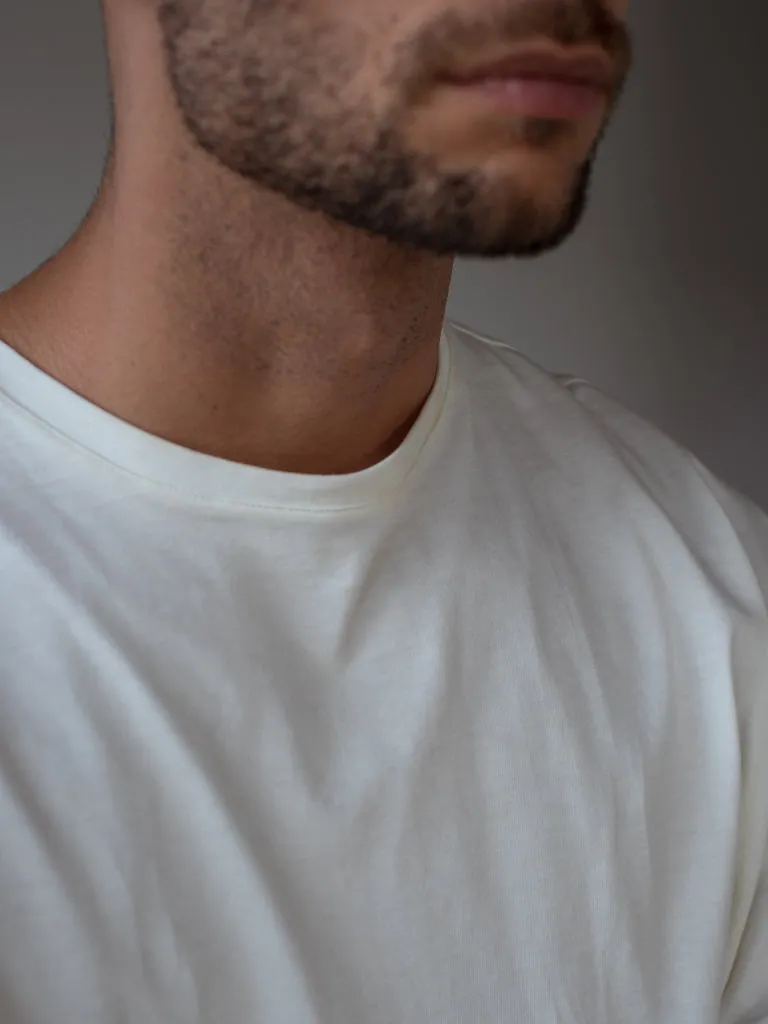 SUPER OVERSIZED T-SHIRT - CREAMY