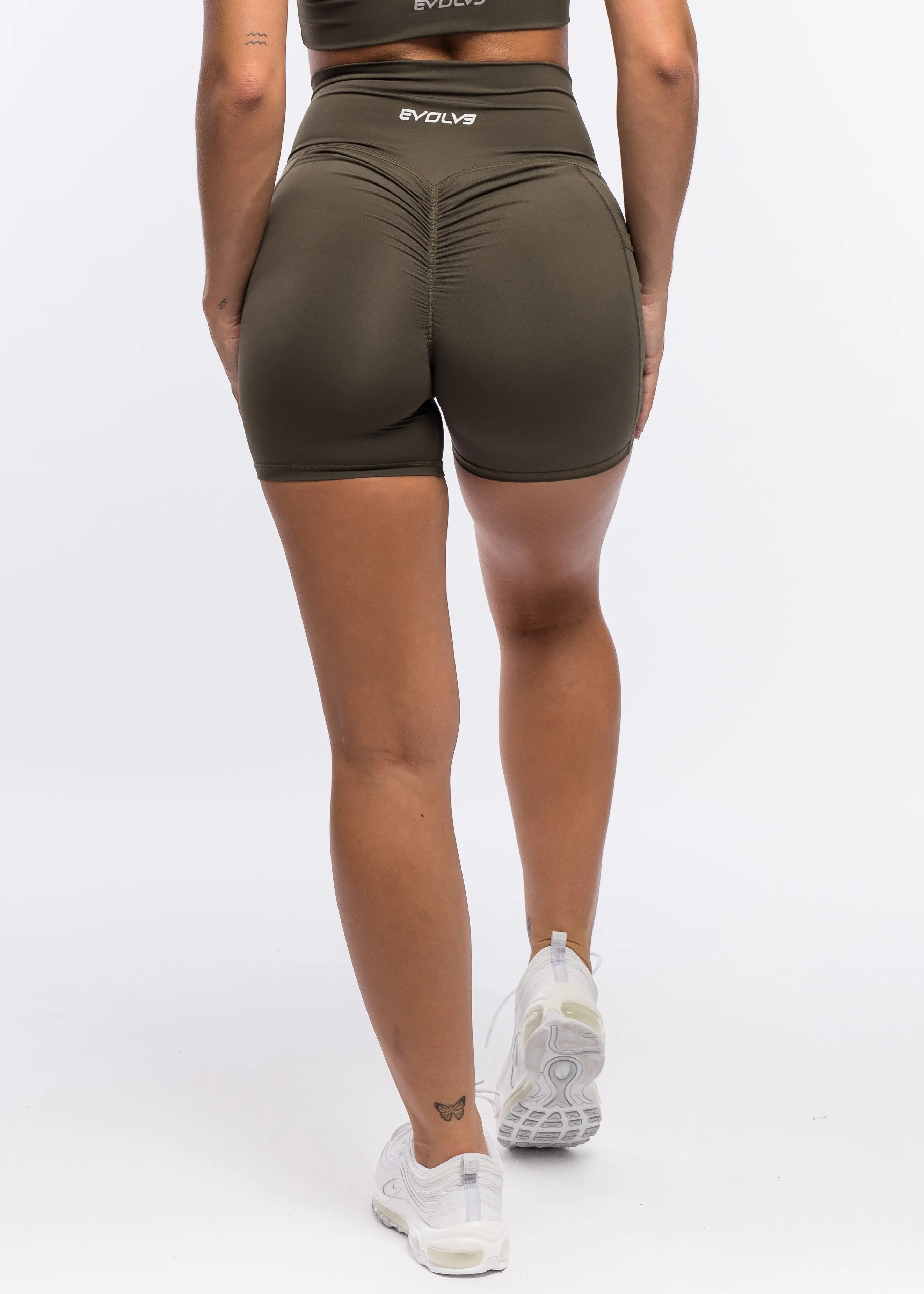 Super Scrunch Shorts - Khaki