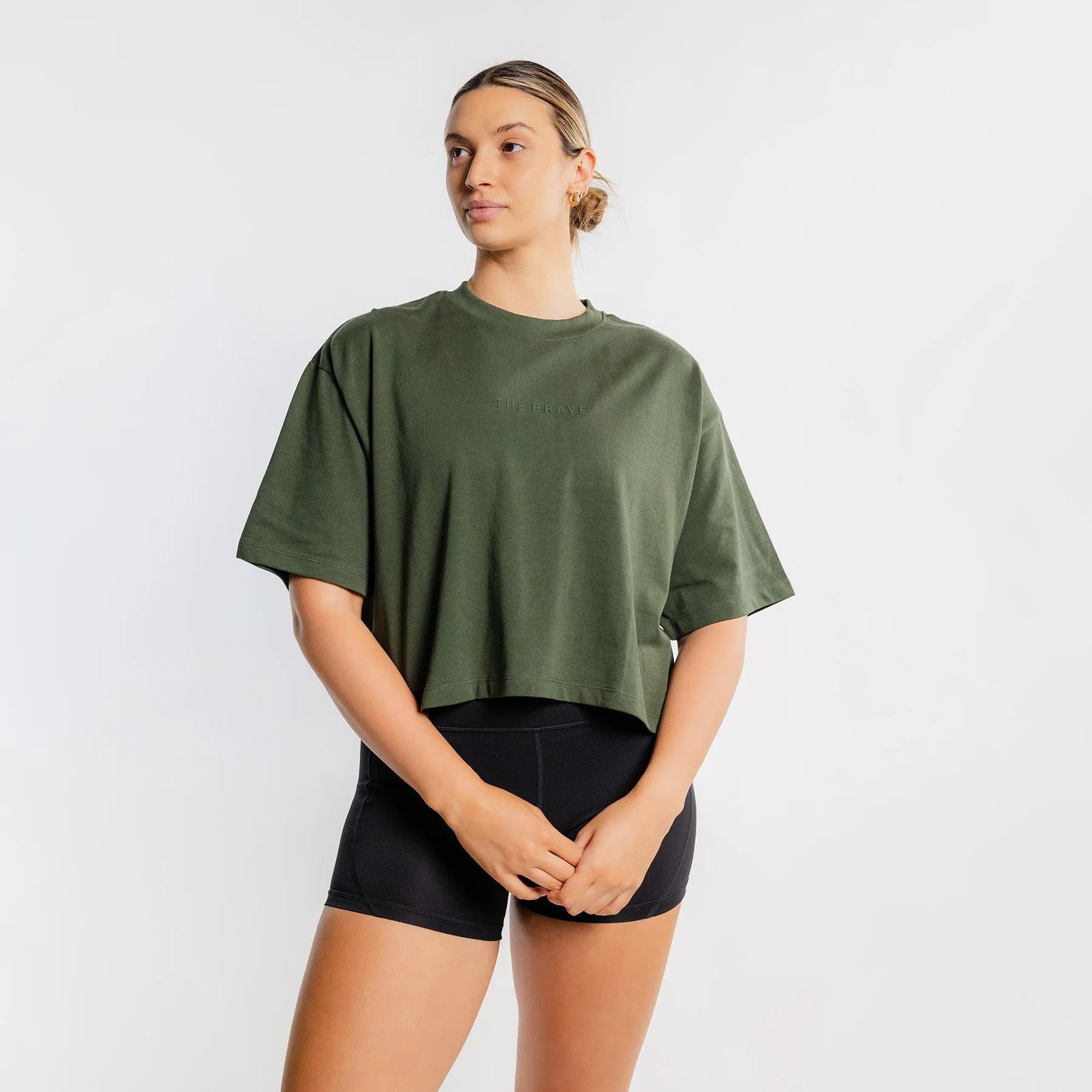 THE BRAVE - WOMEN'S LIFESTYLE OVERSIZED CROPPED T-SHIRT - DARK OLIVE