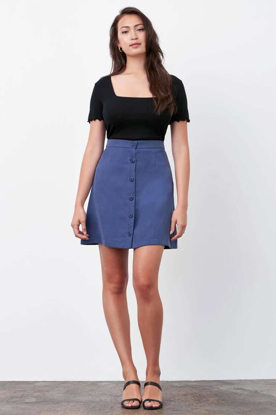 The Ribbed Square Neck Tee