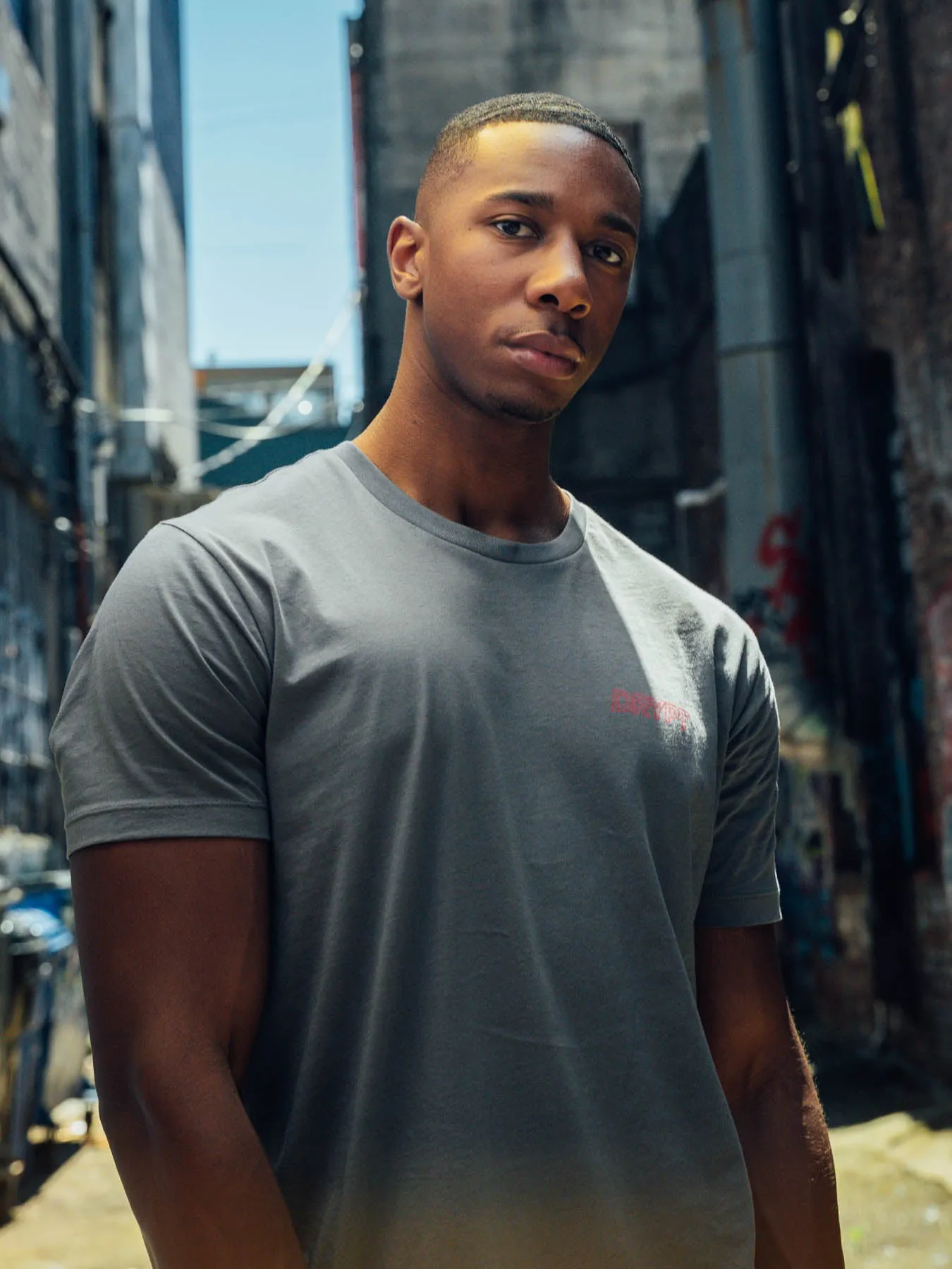 The Statement Tee - Asphalt