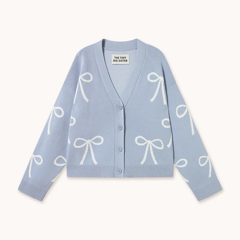 The Tiny Big Sister - Bows jacquard cardigan - pastel blue