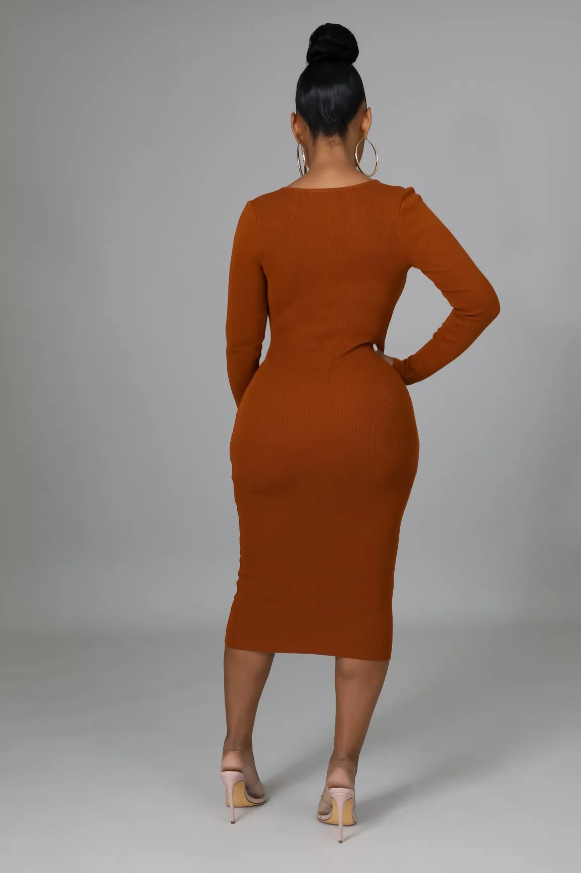 TIED UP DRESS | RUST