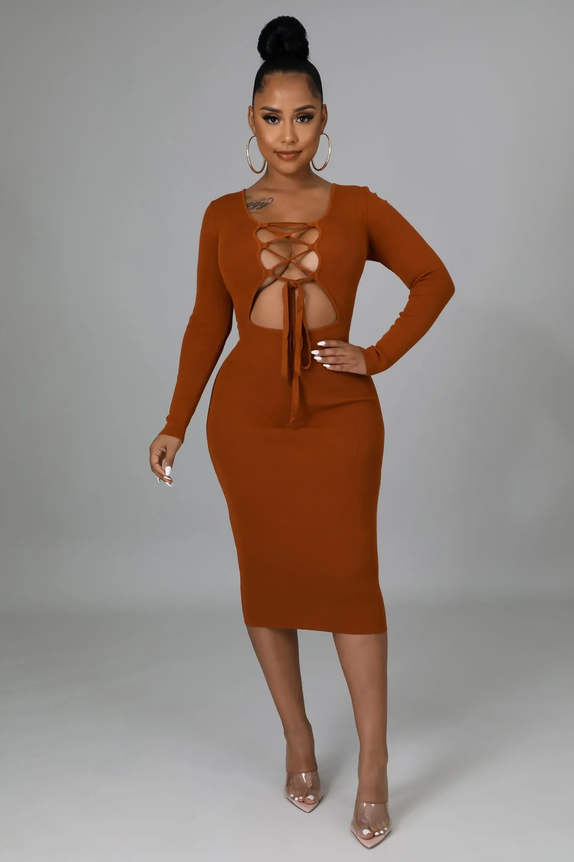 TIED UP DRESS | RUST