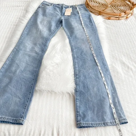 Tiger Mist Tammie Jeans Denim Wide Leg Flare Light Blue Mid-Rise M NEW NWT