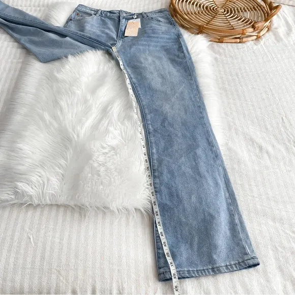 Tiger Mist Tammie Jeans Denim Wide Leg Flare Light Blue Mid-Rise M NEW NWT