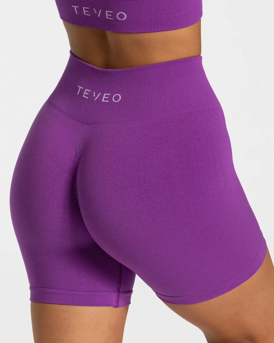 Timeless Scrunch Short "Violett"