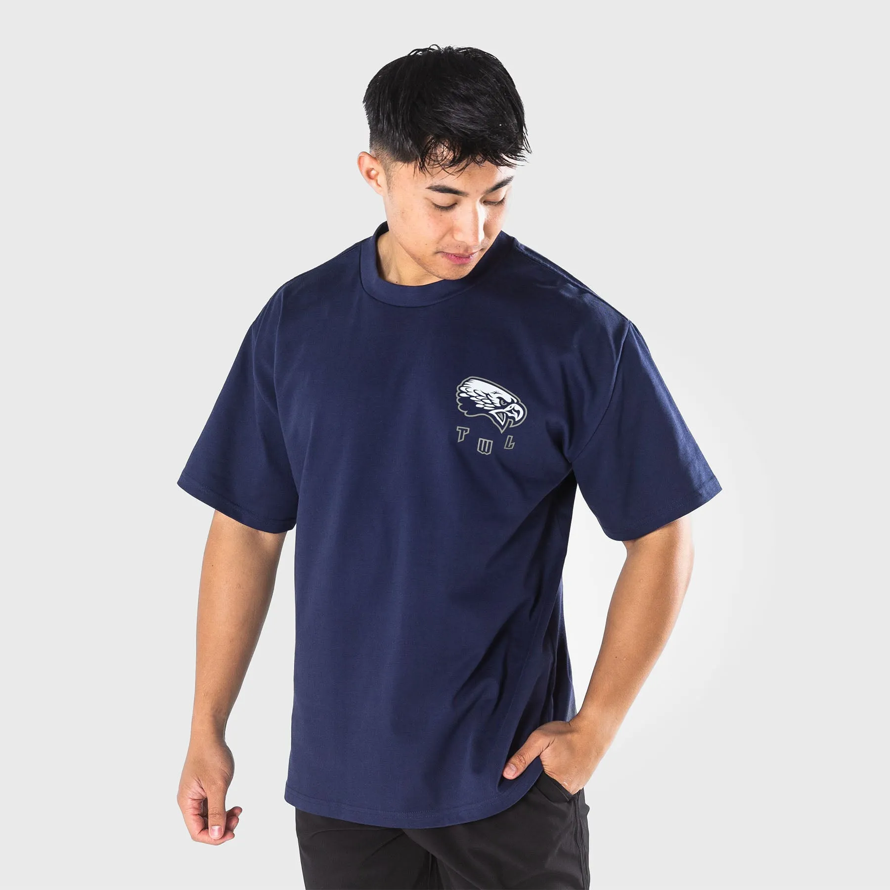 TWL - LIFESTYLE OVERSIZED T-SHIRT - BARBELL CLUB - EAGLE/MIDNIGHT NAVY