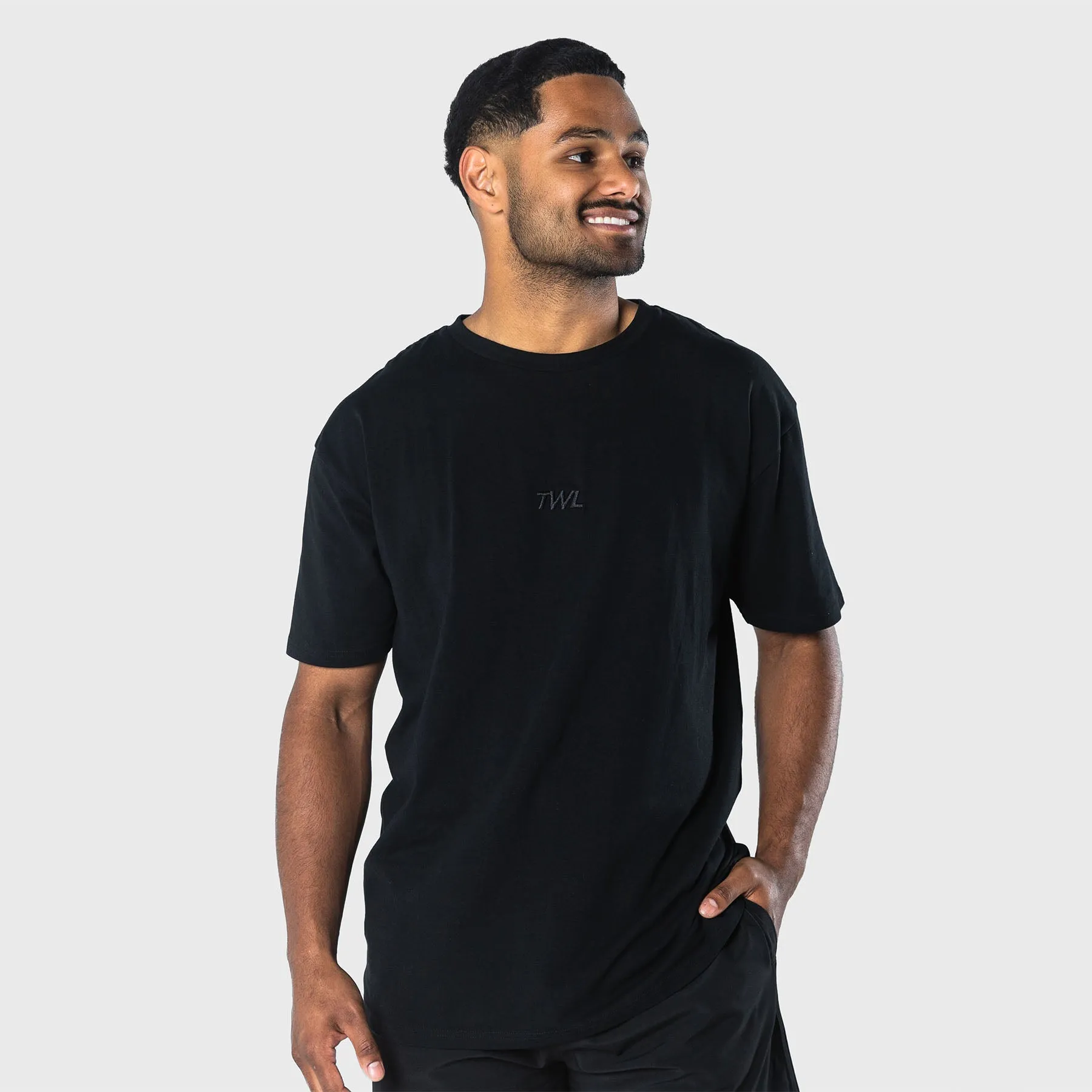 TWL - OVERSIZED T-SHIRT - TRIPLE BLACK
