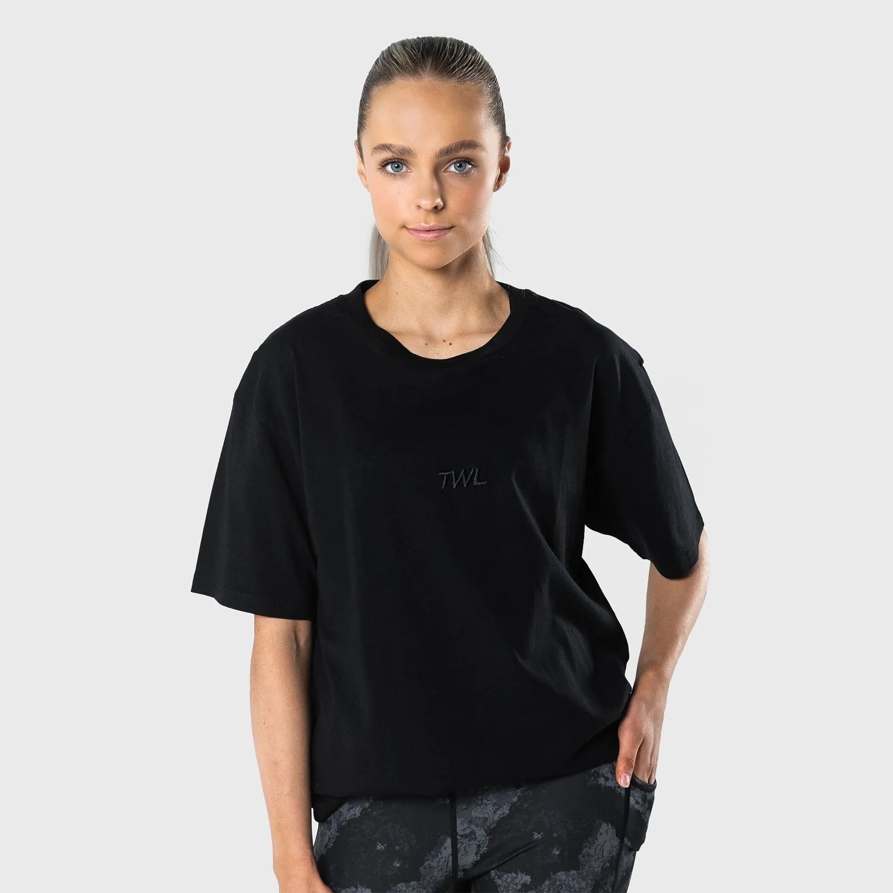 TWL - OVERSIZED T-SHIRT - TRIPLE BLACK