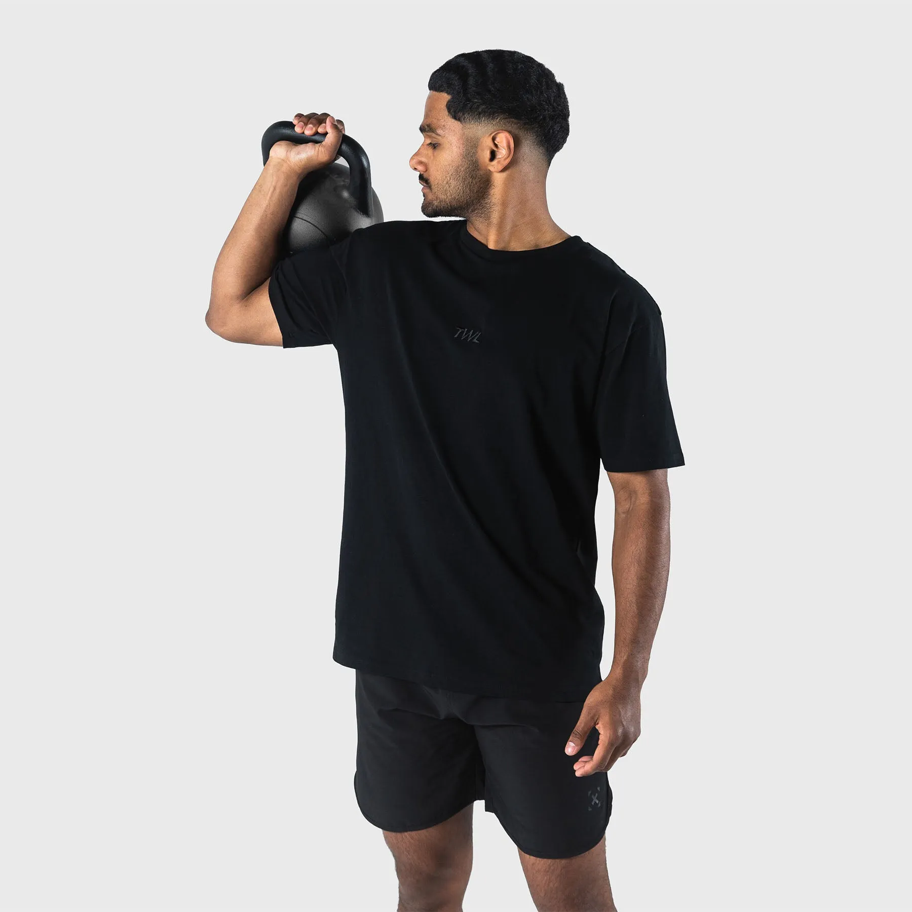 TWL - OVERSIZED T-SHIRT - TRIPLE BLACK