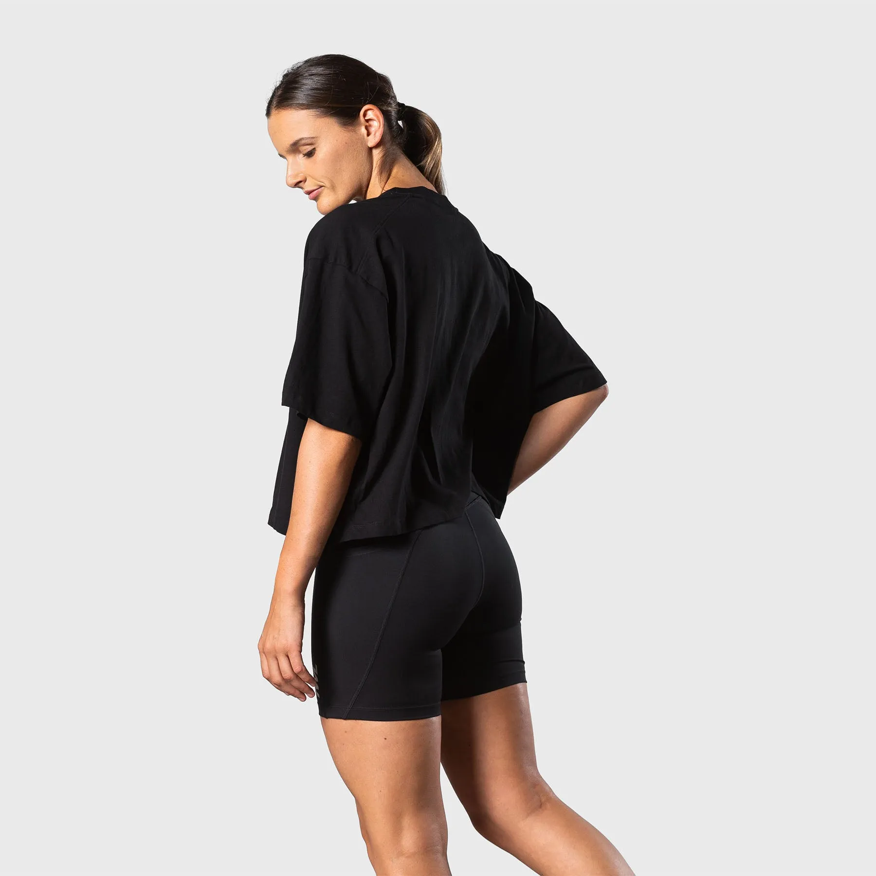 TWL - WOMEN'S OVERSIZED CROPPED T-SHIRT - BLACK/WHITE