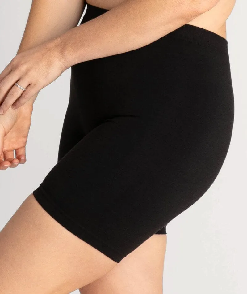 Underbliss Seamless Bamboo Blend Anti-Chafing Shorts - Black