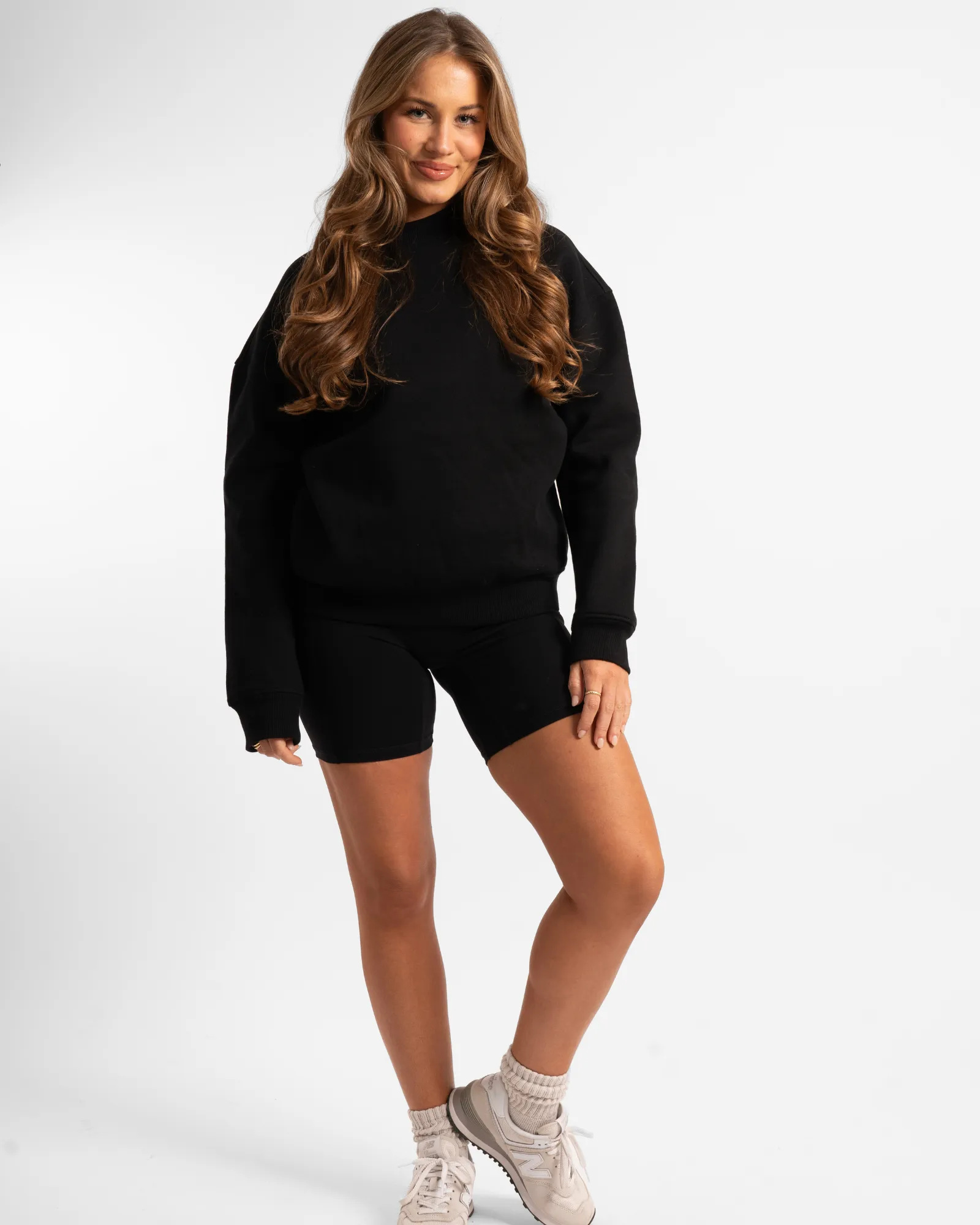 Unisex Classic Crew - Onyx