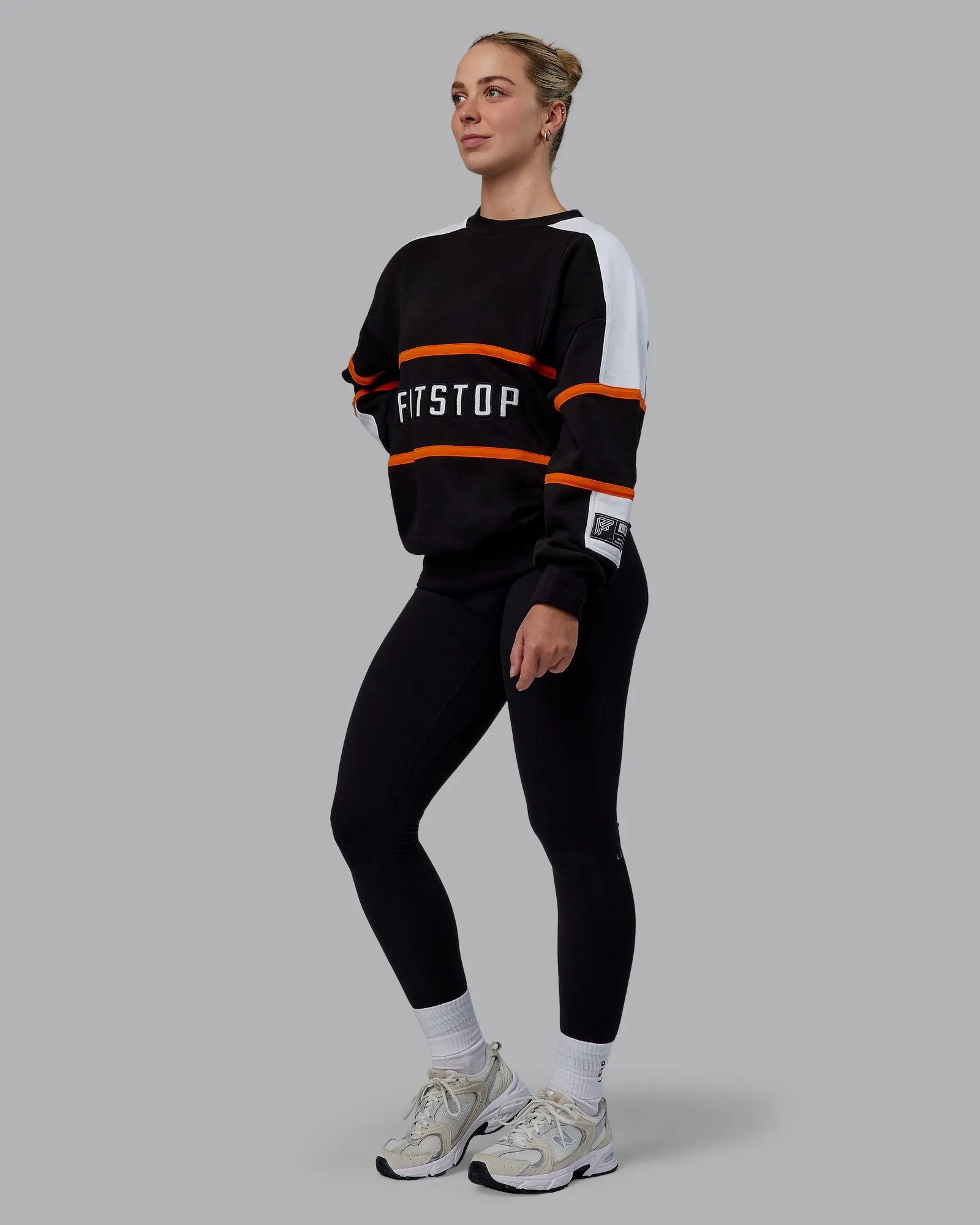 Unisex Fit Stop Move More Sweater Oversize - Black-White