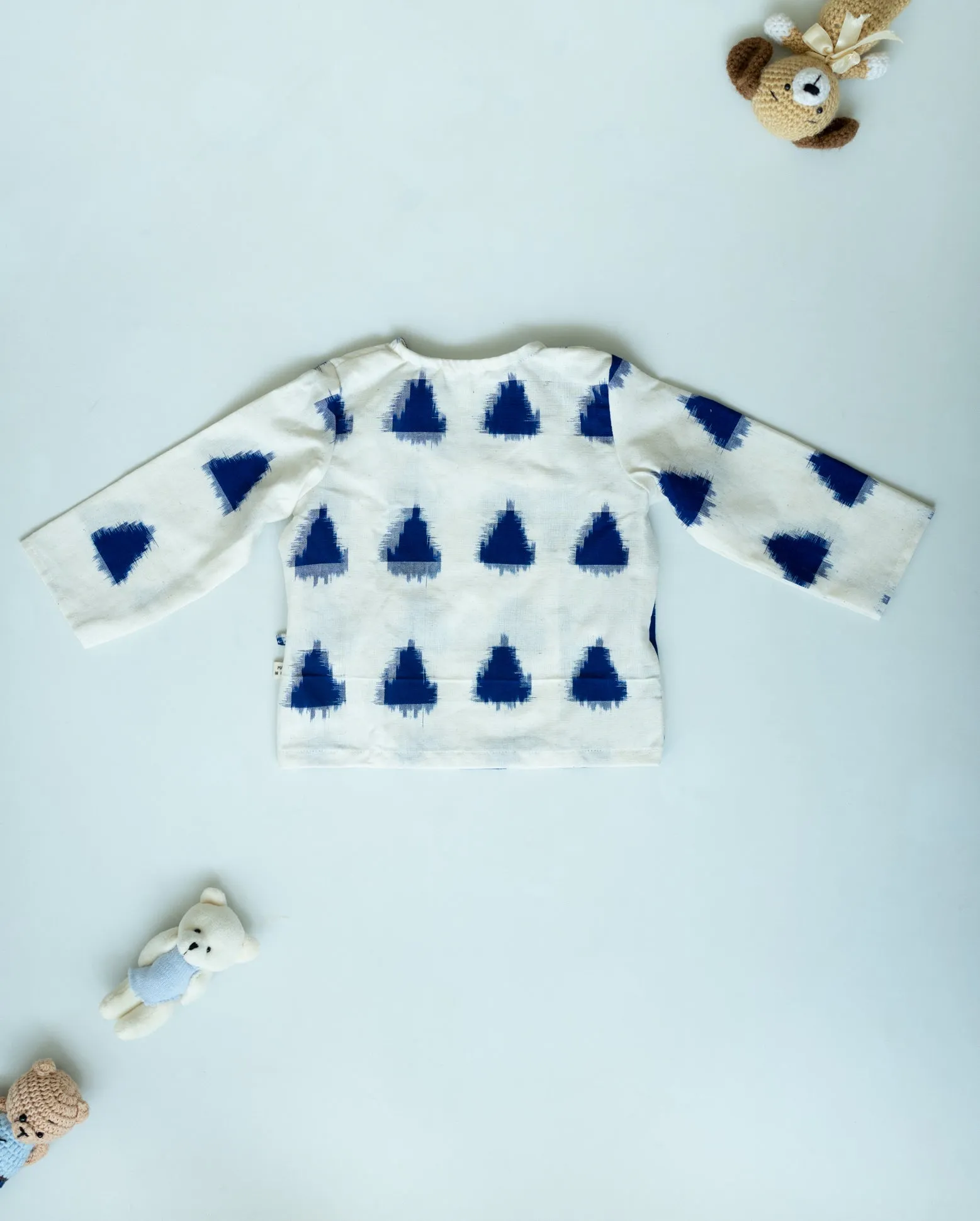 Unisex Newborn Jhabla Set - Offwhite Double Ikat with Blue pant (3-6 Months)