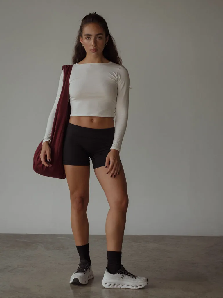 VERSATIL SEAMLESS MINI SHORT  - SHADOW
