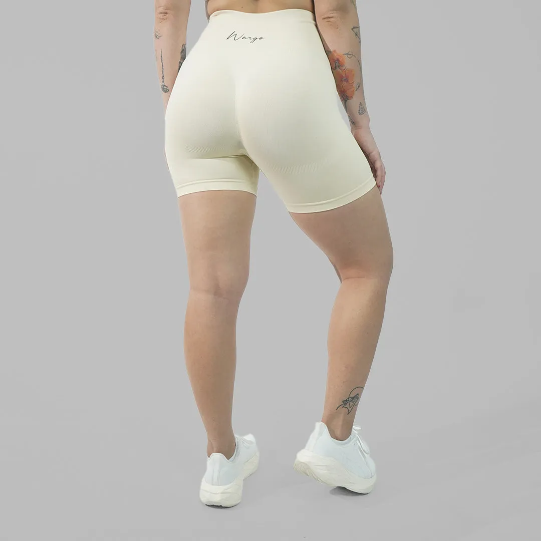 WARGO SIGNATURE SEAMLESS SHORT - CREAM