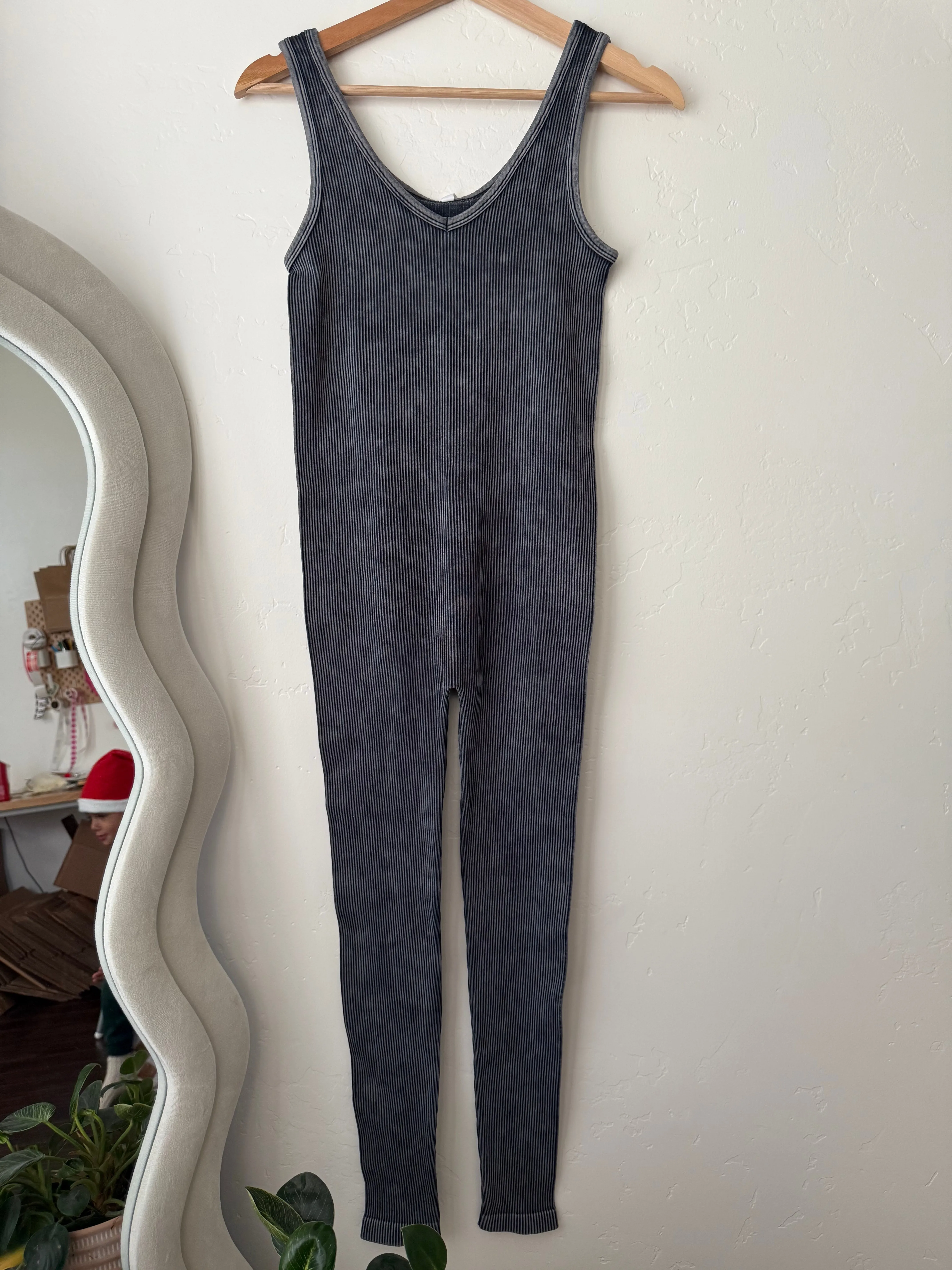 Washed ribbed sports Jumpsuit - ASH BLACK