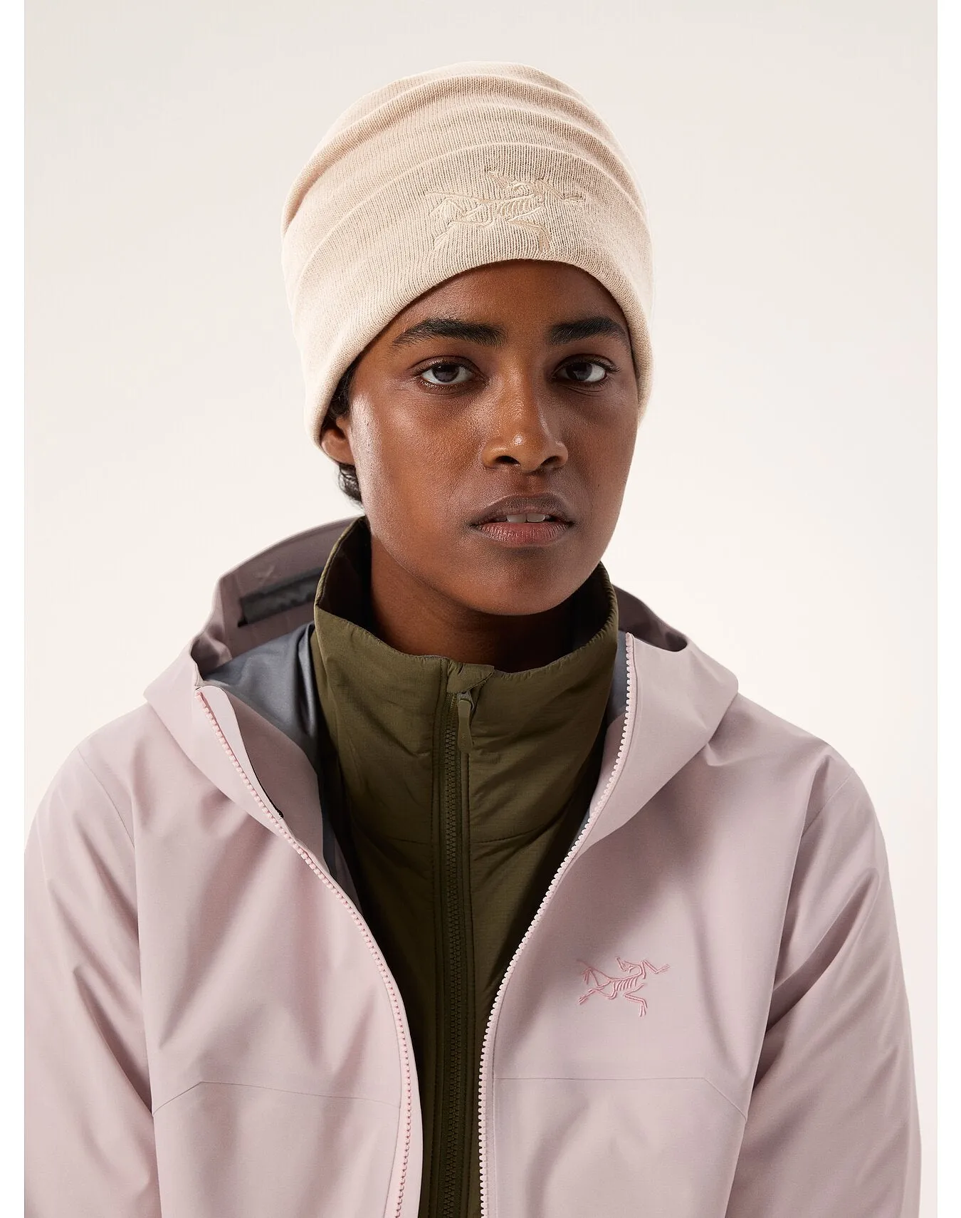 Women's Embroidered Bird Toque