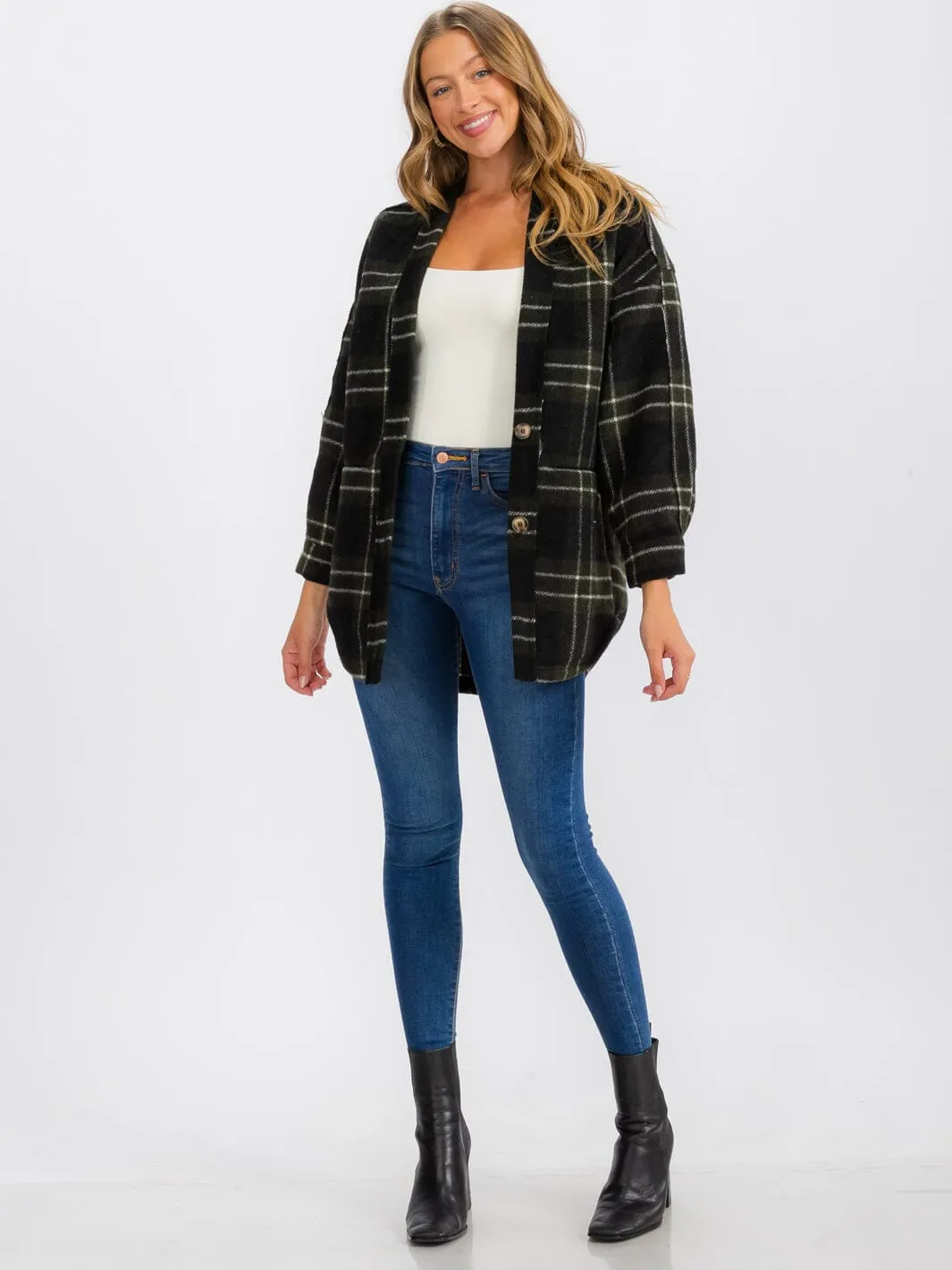 WOMEN'S LONG SLEEVE BUTTON CLOSURE FRONT POCKETS PLAID JACKET