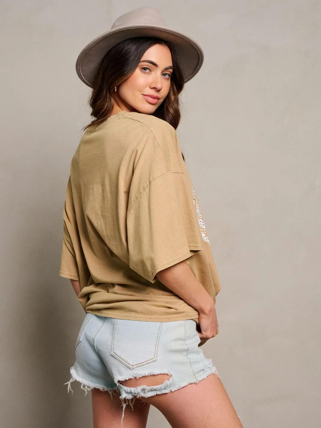 WOMEN'S SHORT SLEEVE STUDS GRAPHIC DETAILED OVERSIZED TOP